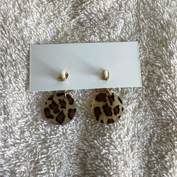 Necklace and Earrings Set - Picture 4 of 4